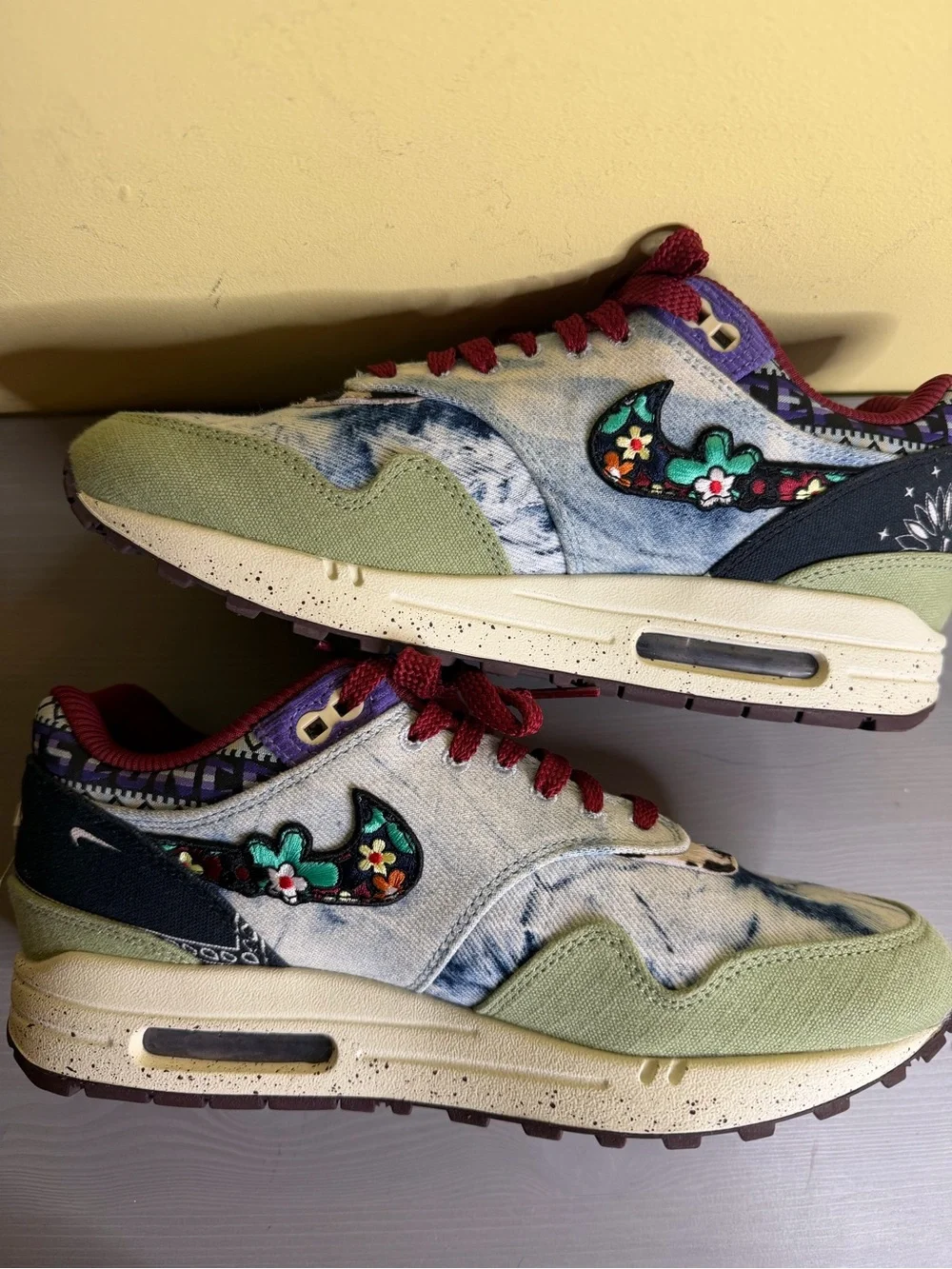 Nike AirMax 1 X The Concepts Mellow - Multicolored canvas sneakers Men’s 8